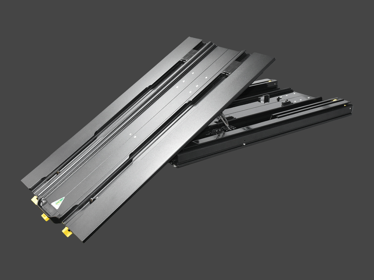 SIS - Tilting Fridge Slide